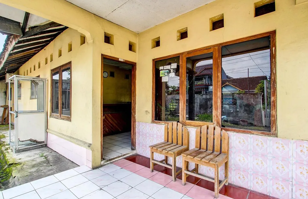 Hotel O Sukowati-1