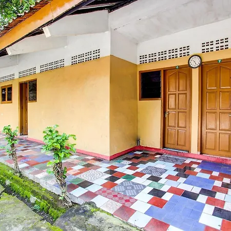Hotel O Sukowati-2