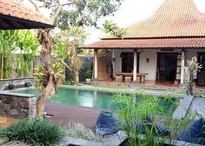 Villa Aquin