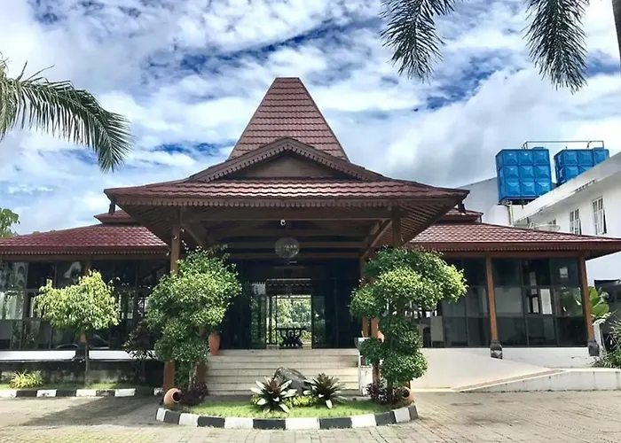 Azhima Resort And Convention