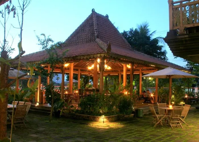 Omah Sinten Heritage & Resto