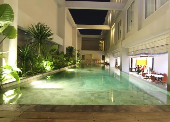 Megaland Hotel Solo